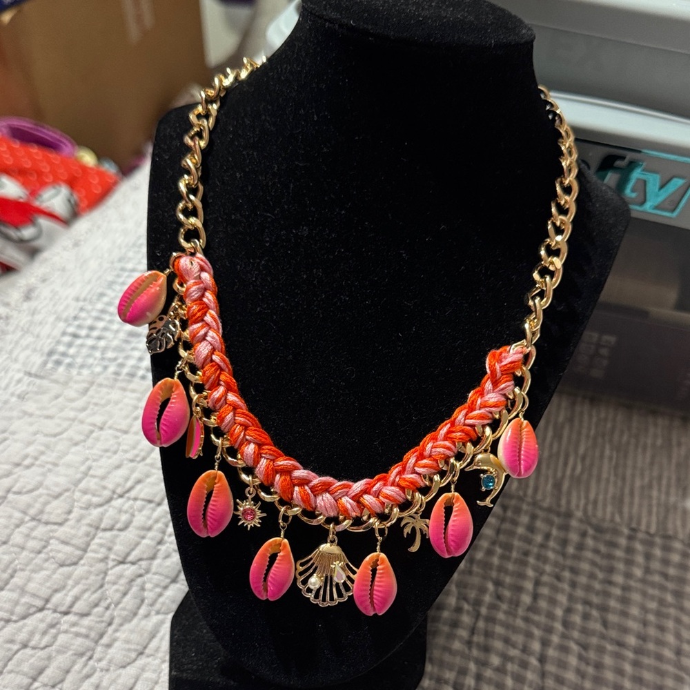 Betsey Johnson Gold and Pink Shell Necklace NWT’s